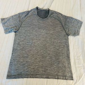 Lululemon size M